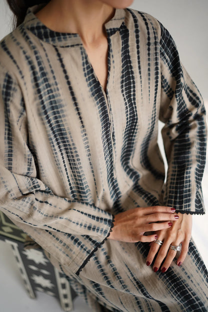 Stripe {farshi shalwar}