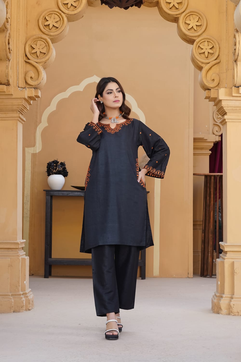 Anaya POCKET Embroidered 2Pc Stitched