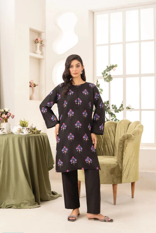 Meer Embroidery Co-Ords – 2-Piece Luxury Set